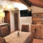 Апартаменты In Borgo -legoli
