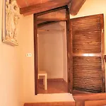 Апартаменты In Borgo -legoli *