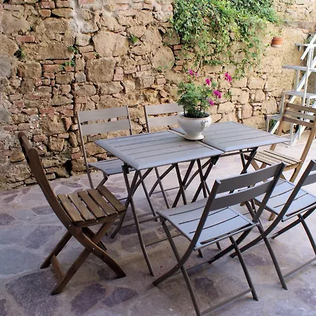 In Borgo -legoli Apartamento *