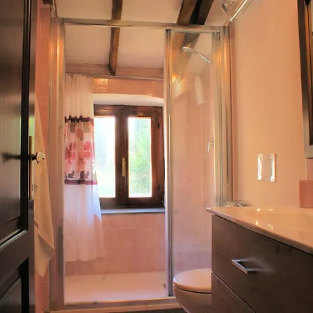 In Borgo -legoli Apartamento